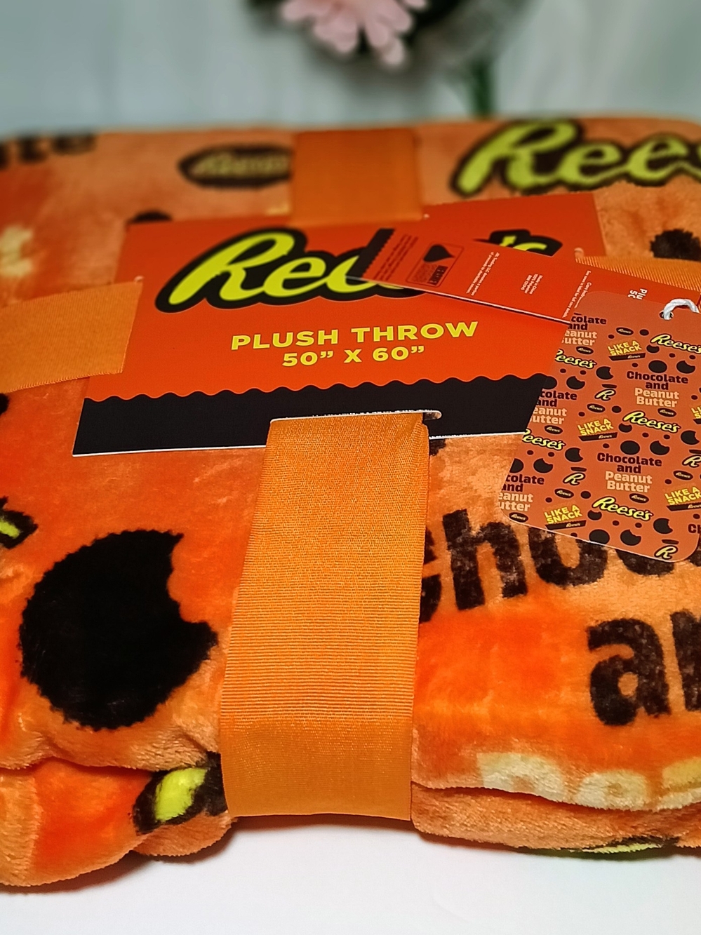Reese's Plush Throw Blanket - Bright Orange New With Tag. Gift Idea